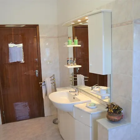 Opera21 Tuscany Single House Дом отдыха *